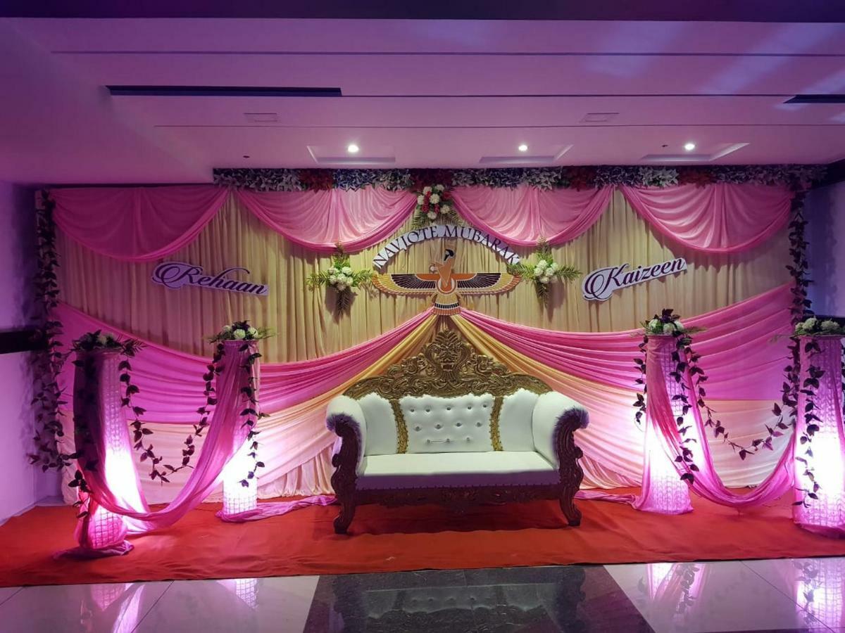 Hotel Shahi Darbar Navsari Buitenkant foto